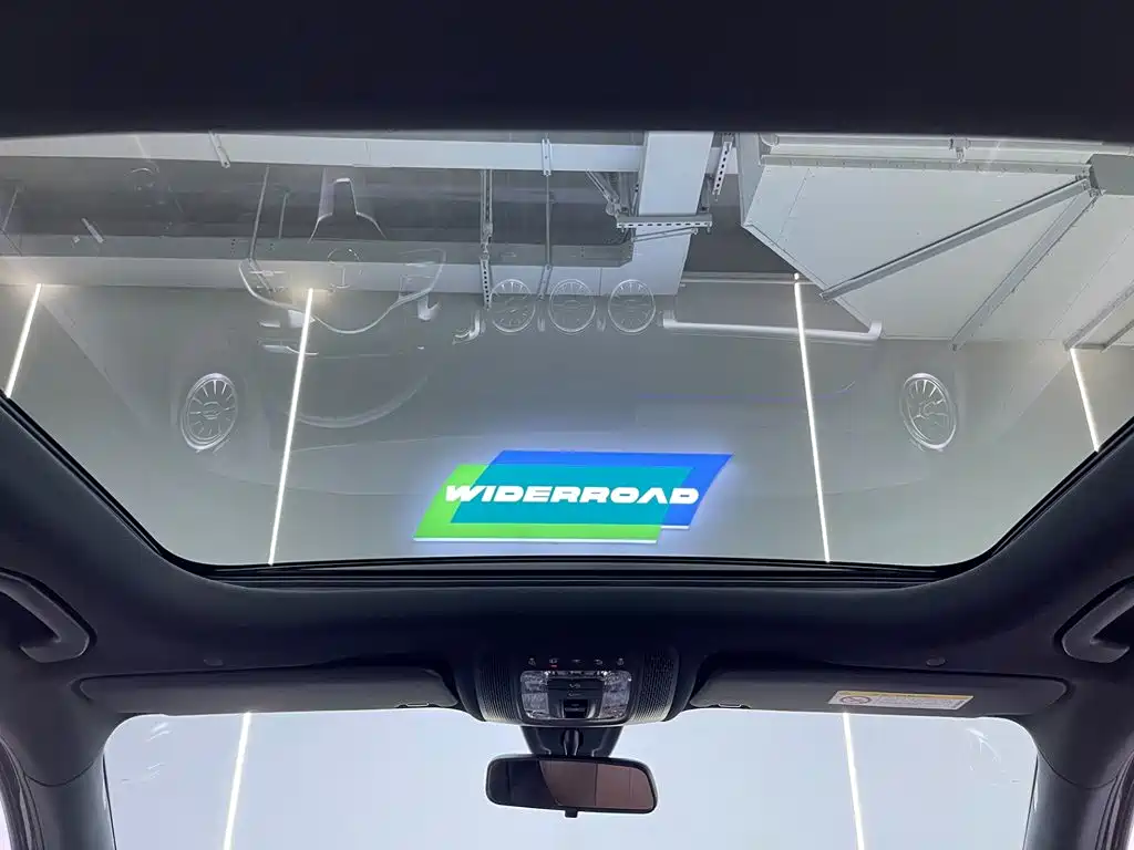 Mercedes-Benz GLB — миниатюра 22