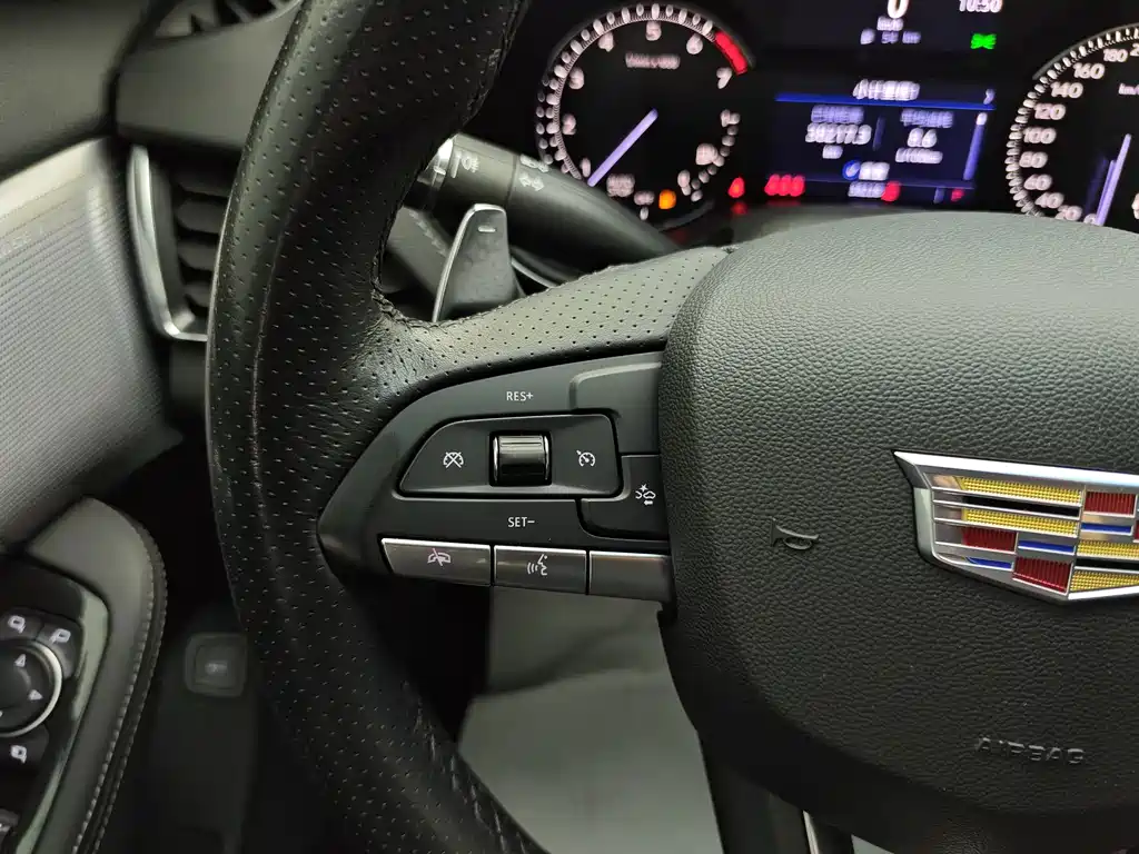 Cadillac CT5 — миниатюра 29
