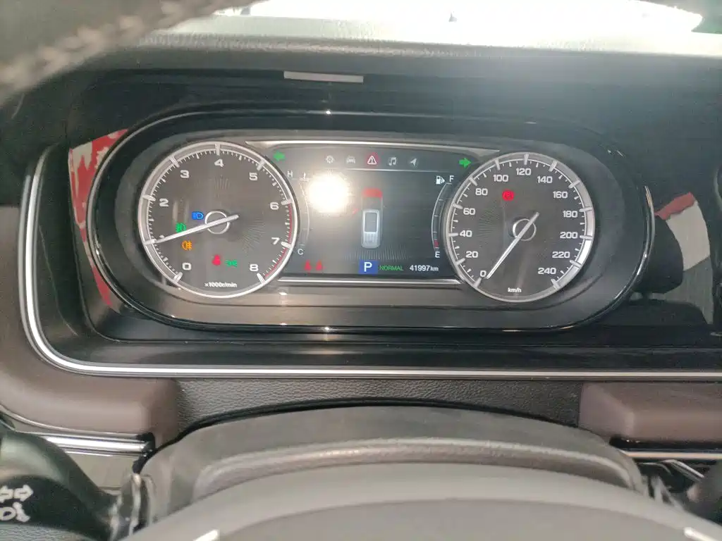 GAC Motor Trumpchi M6 — миниатюра 12