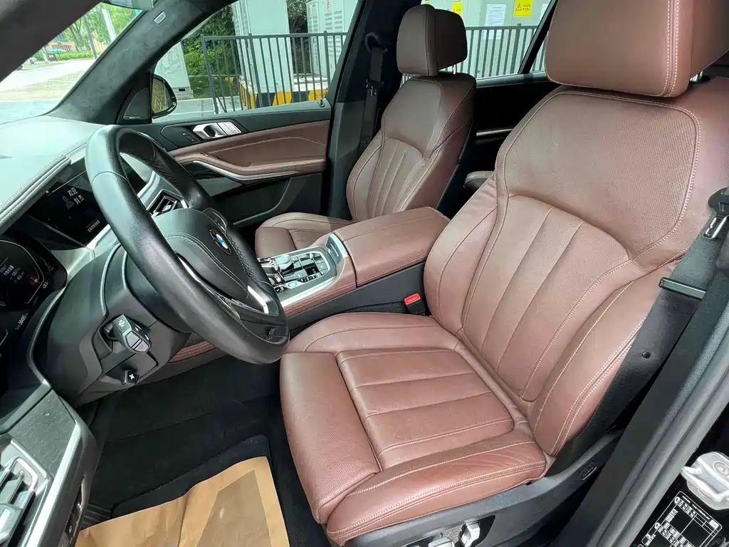 BMW X7 — миниатюра 8