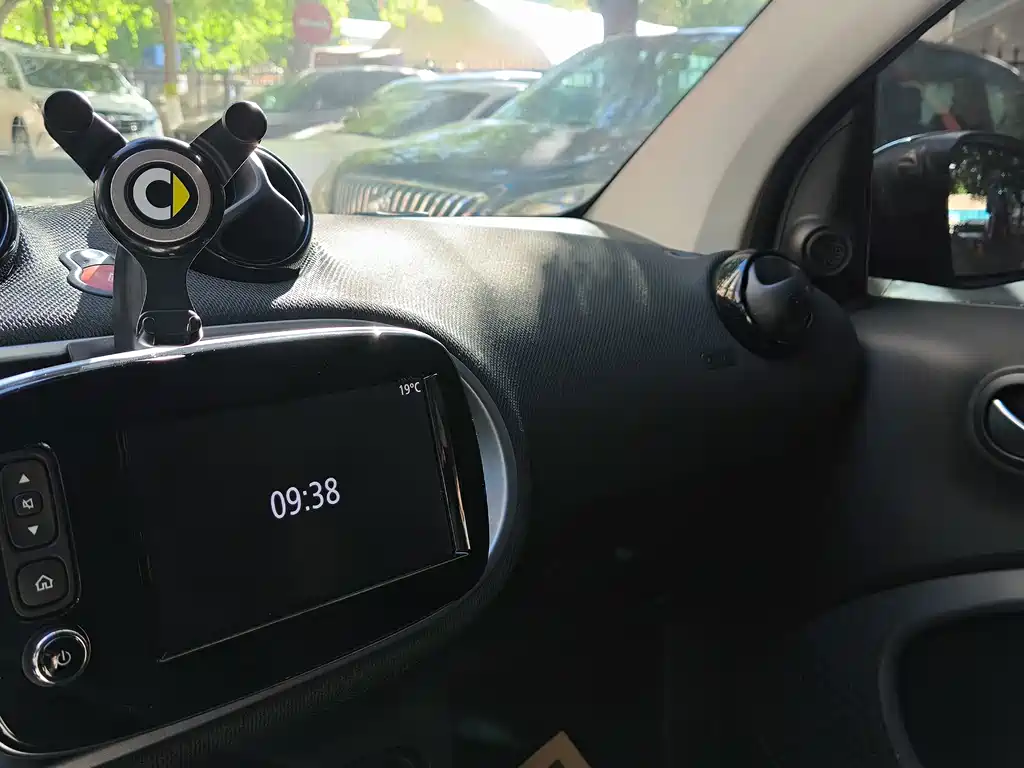 smart Smart Fortwo — миниатюра 22