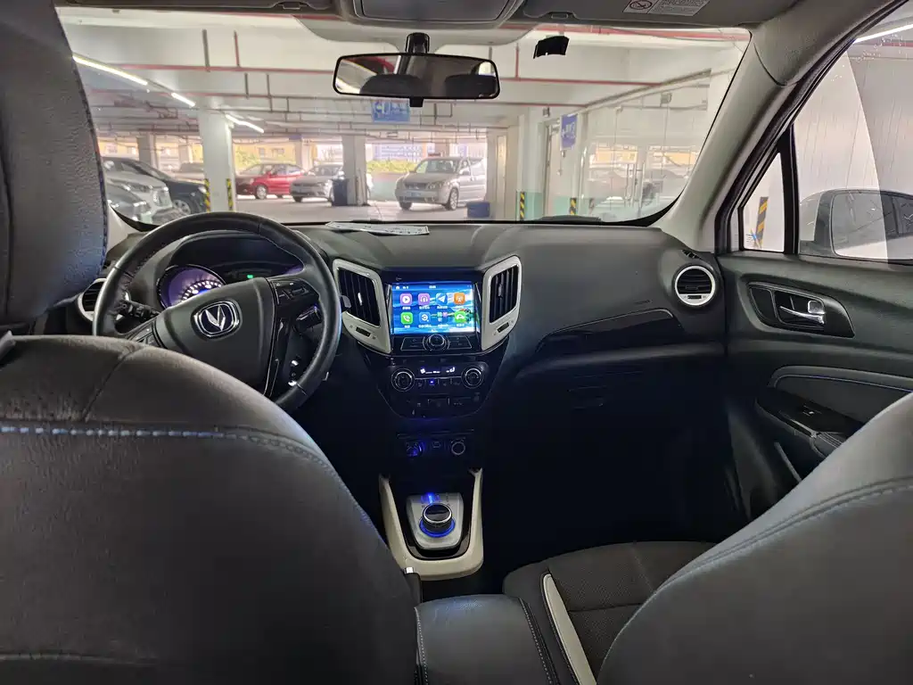 CHANGAN CS15EV