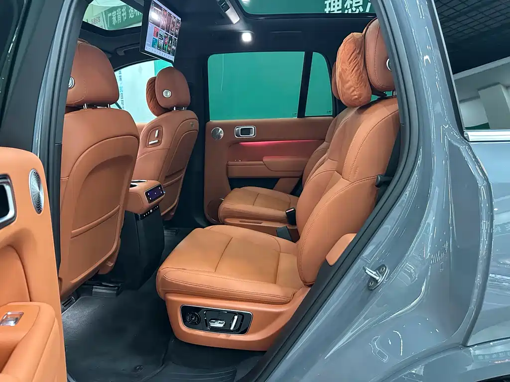 Li Auto Li L8 — миниатюра 4
