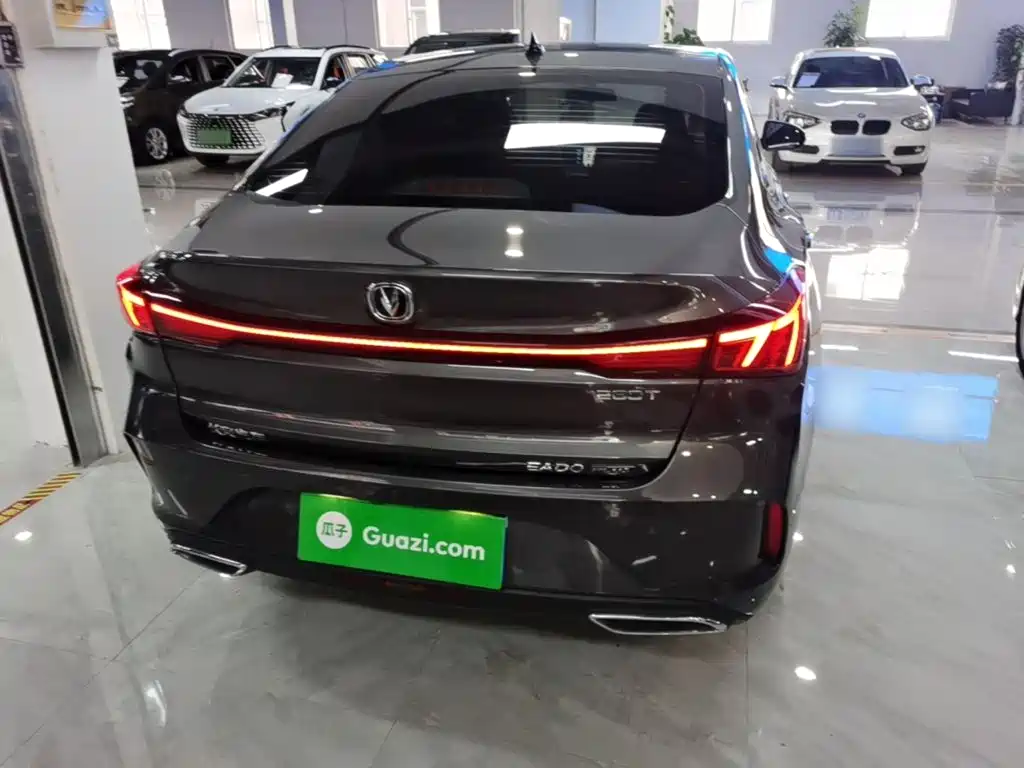 Changan Eado — миниатюра 6