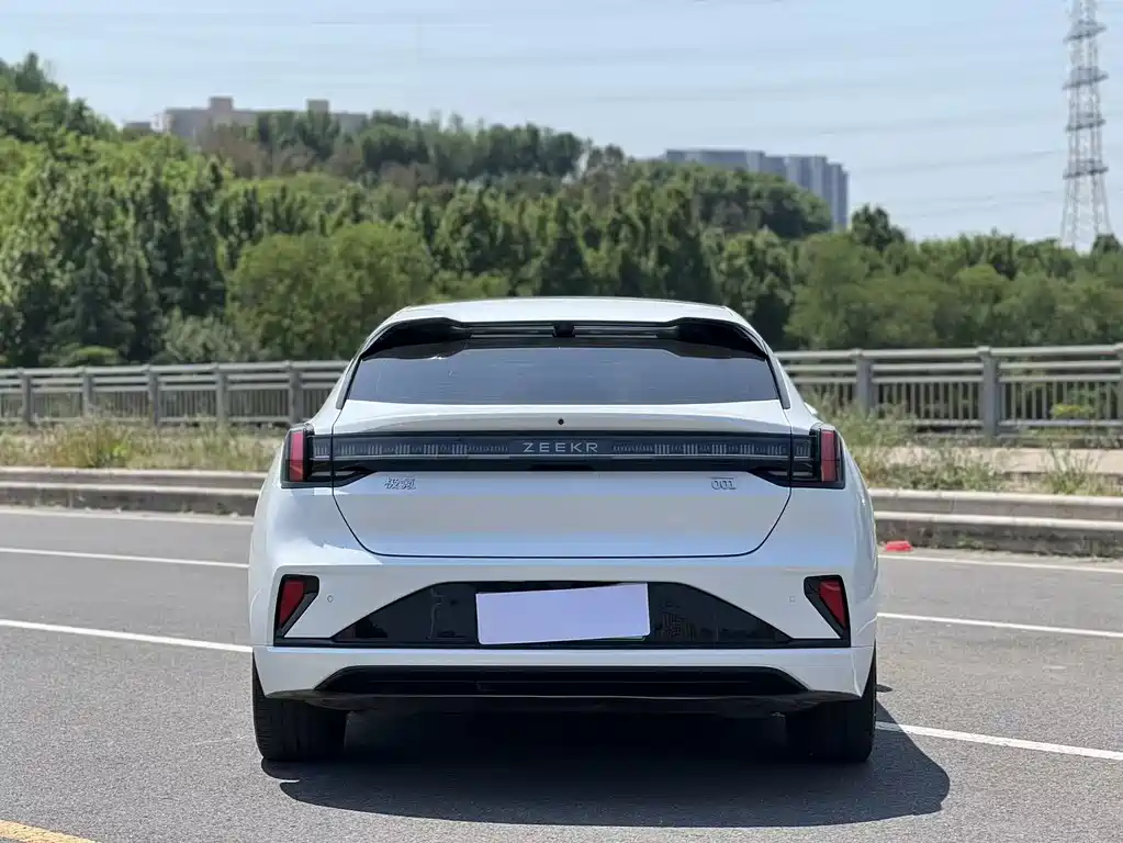 Zeekr 001 2024 ME 100kWh