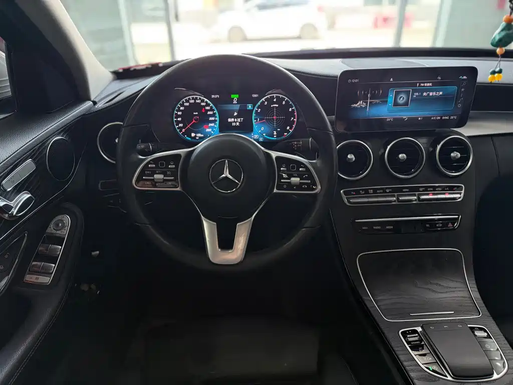 Mercedes-Benz C-Class — миниатюра 25