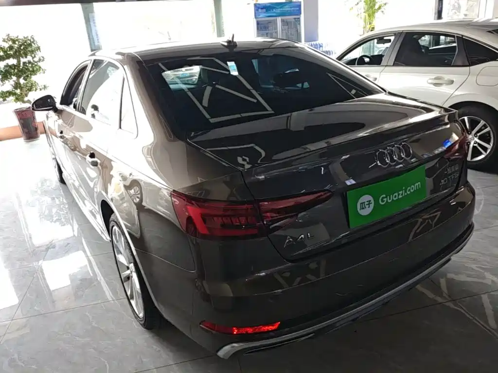 Audi A4L — миниатюра 5
