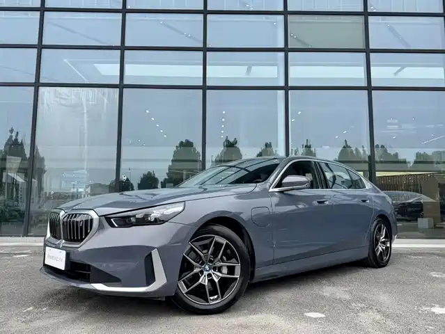 BMW I5 2024