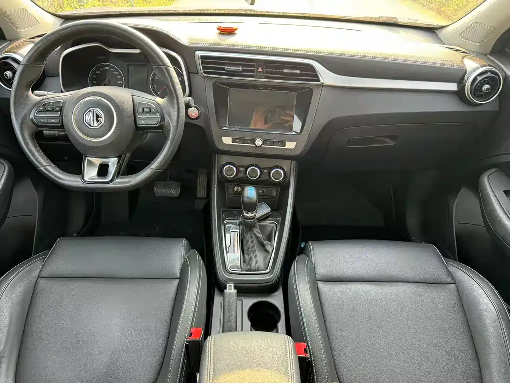 MG ZS - фото 8