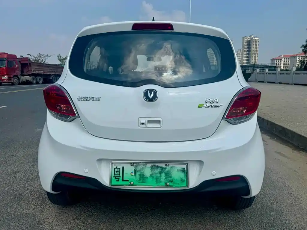 Changan Benben E-Star — миниатюра 7