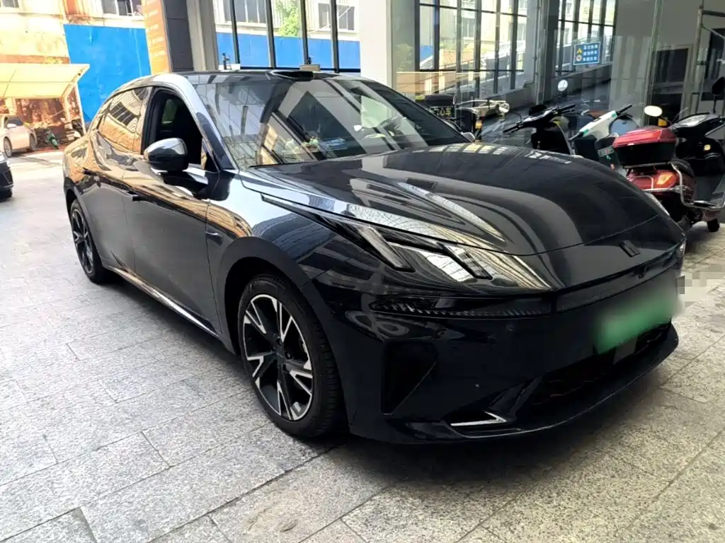 Lynk & Co 07 EM-P — миниатюра 4