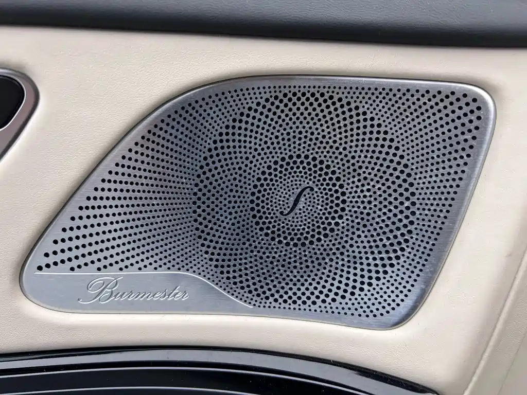 Mercedes-Benz S-Class — миниатюра 32