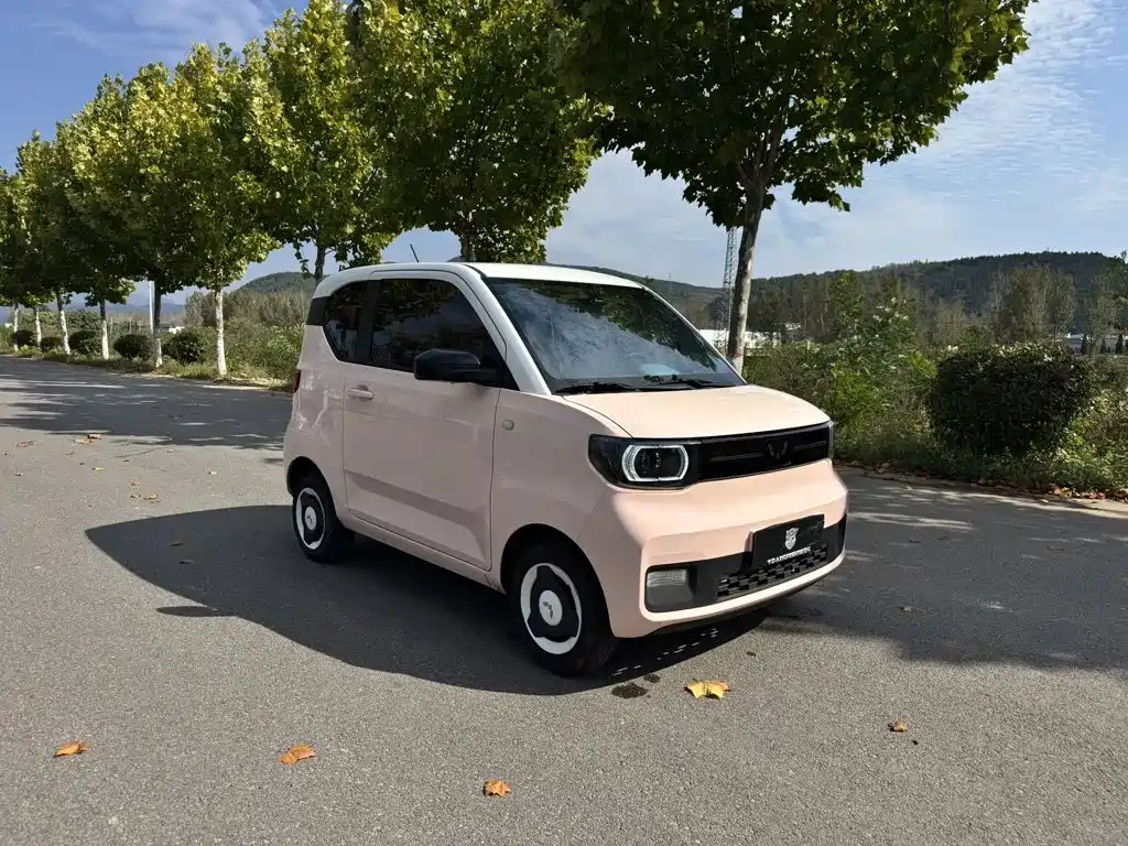 Wuling MINIEV — миниатюра 3