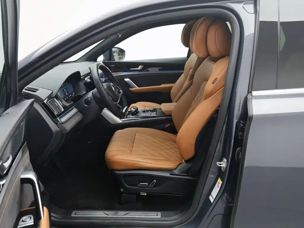 BYD Tang 2023 DM-i Champion 112KM Premium