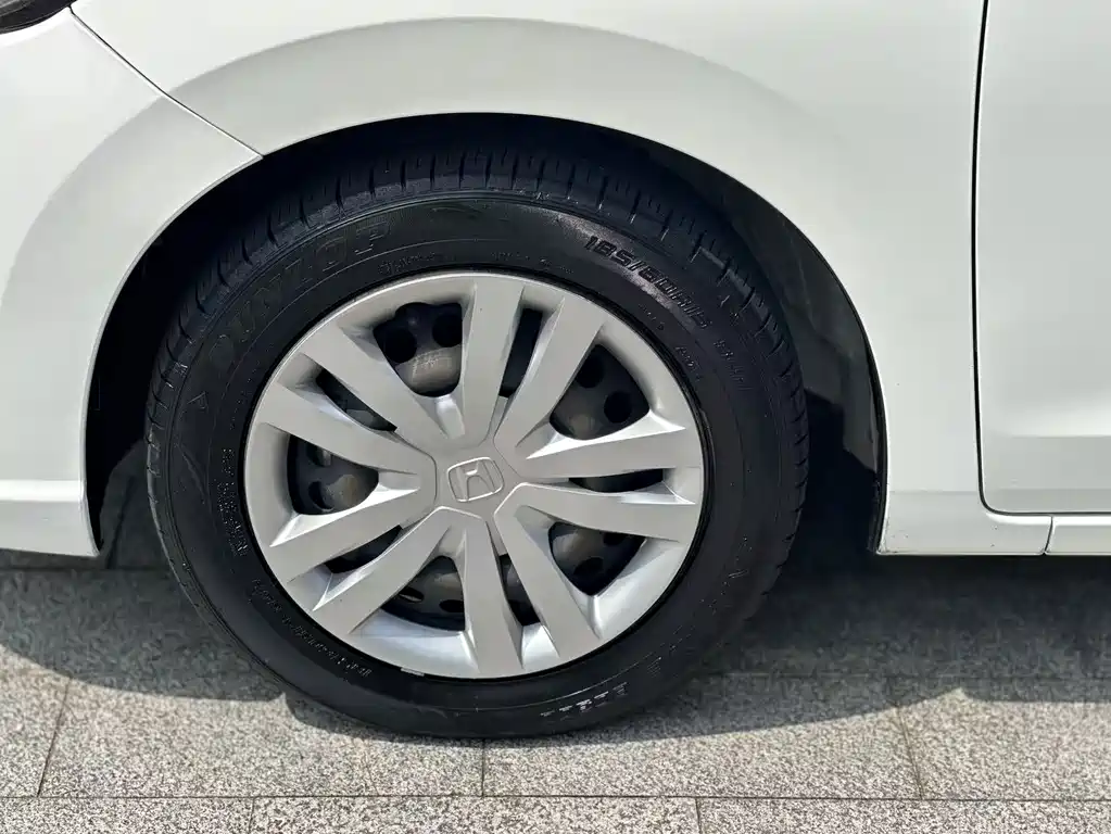 Honda Fit — миниатюра 16