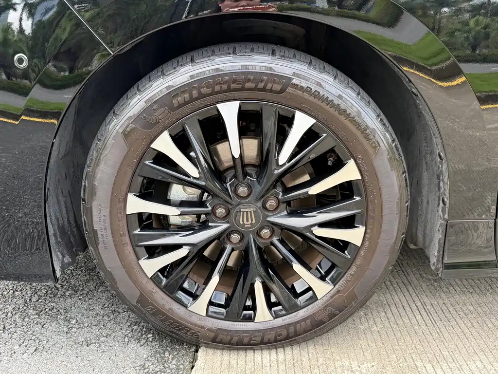 Toyota Vellfire — миниатюра 27