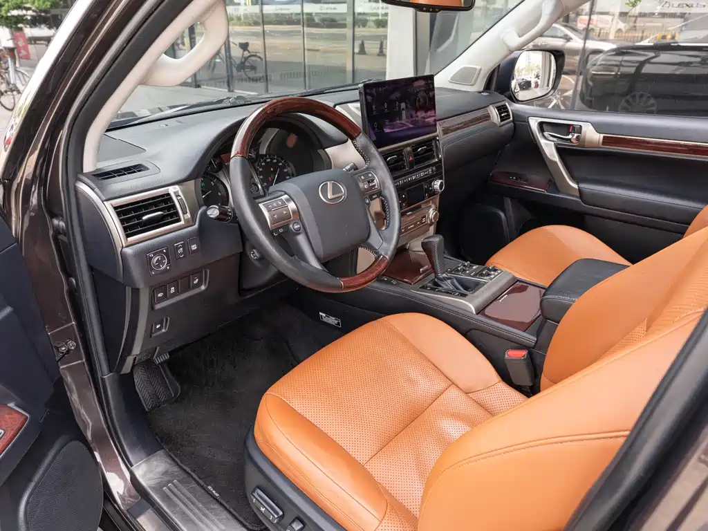 Lexus GX — миниатюра 9