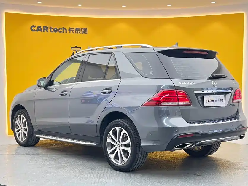 Mercedes-Benz GLE (Import) — миниатюра 6