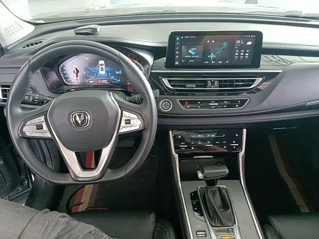 Changan CS75 — миниатюра 10