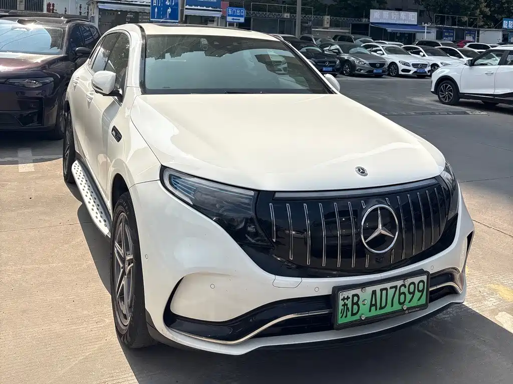 Mercedes-Benz EQC — миниатюра 3