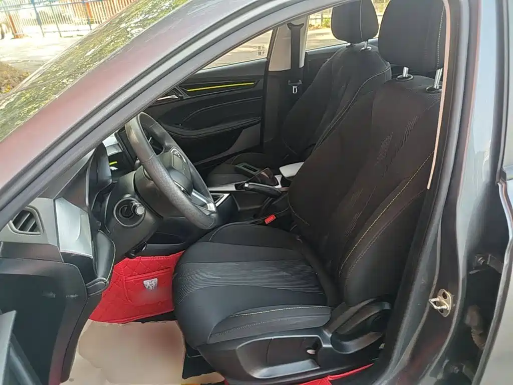 Roewe i5 — миниатюра 15