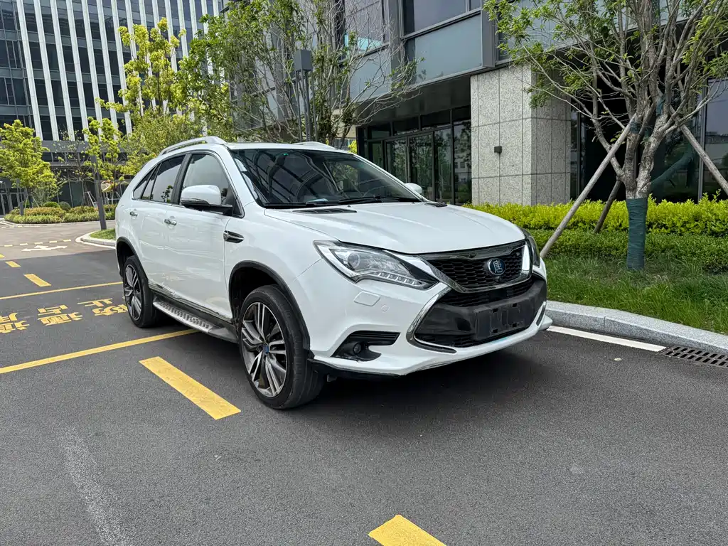 BYD Tang 2017 2.0T