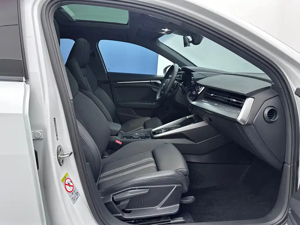 Audi A3 — миниатюра 12