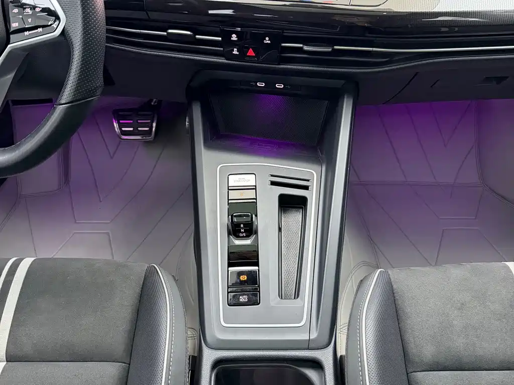 Volkswagen Golf — миниатюра 19