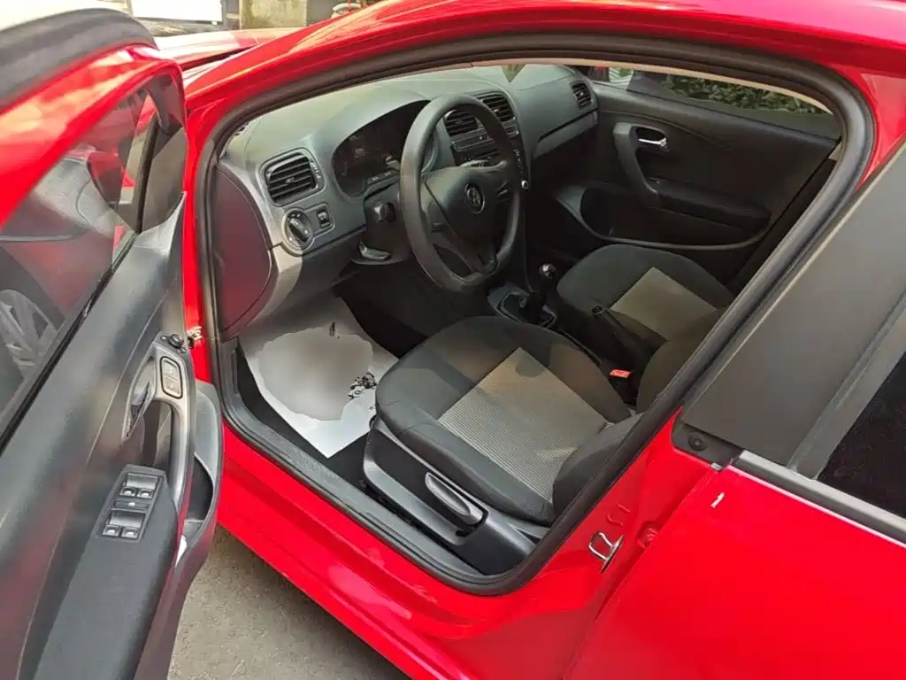 Volkswagen Polo — миниатюра 16