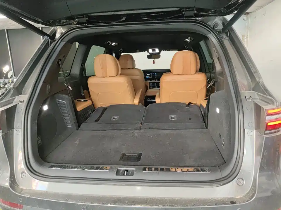Li Auto Li ONE — миниатюра 6