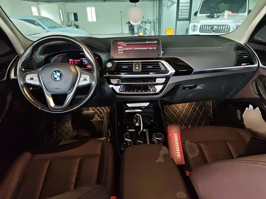BMW X3 — миниатюра 13