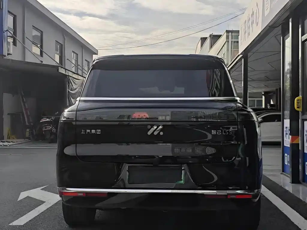 IM Motors LS9 2026 52 Ultra