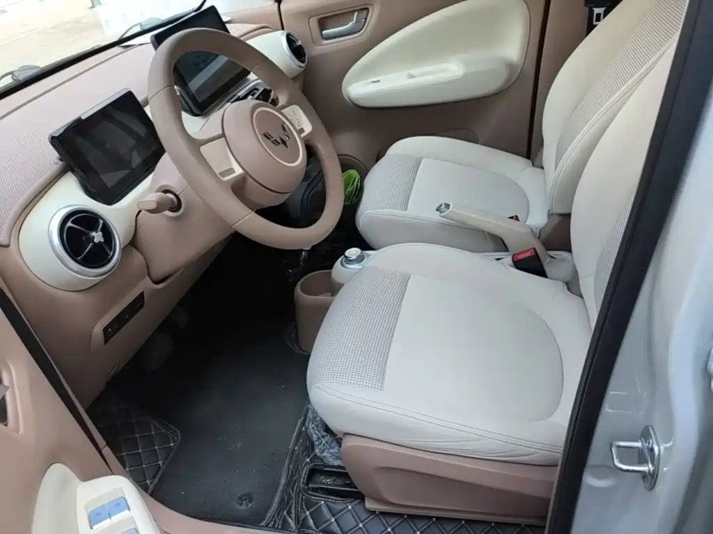 Wuling MINIEV — миниатюра 15