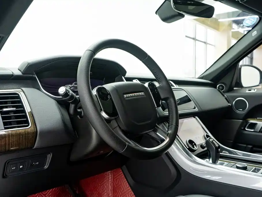 LAND ROVER RANGE ROVER SPORT NEW ENERGY