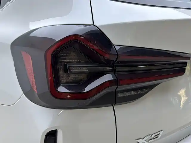 BMW X3 — миниатюра 7