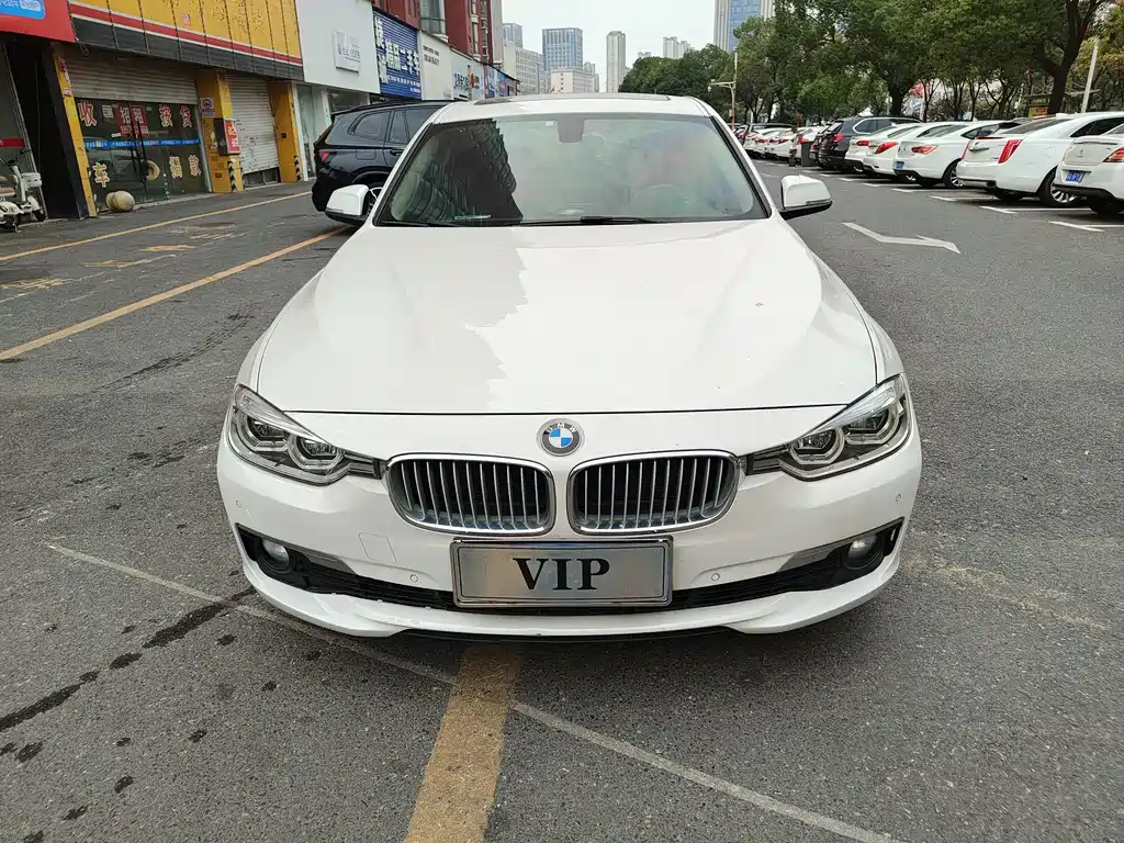 BMW 3 Series — миниатюра 2