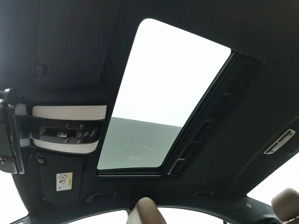 Mercedes-Benz CLS — миниатюра 14