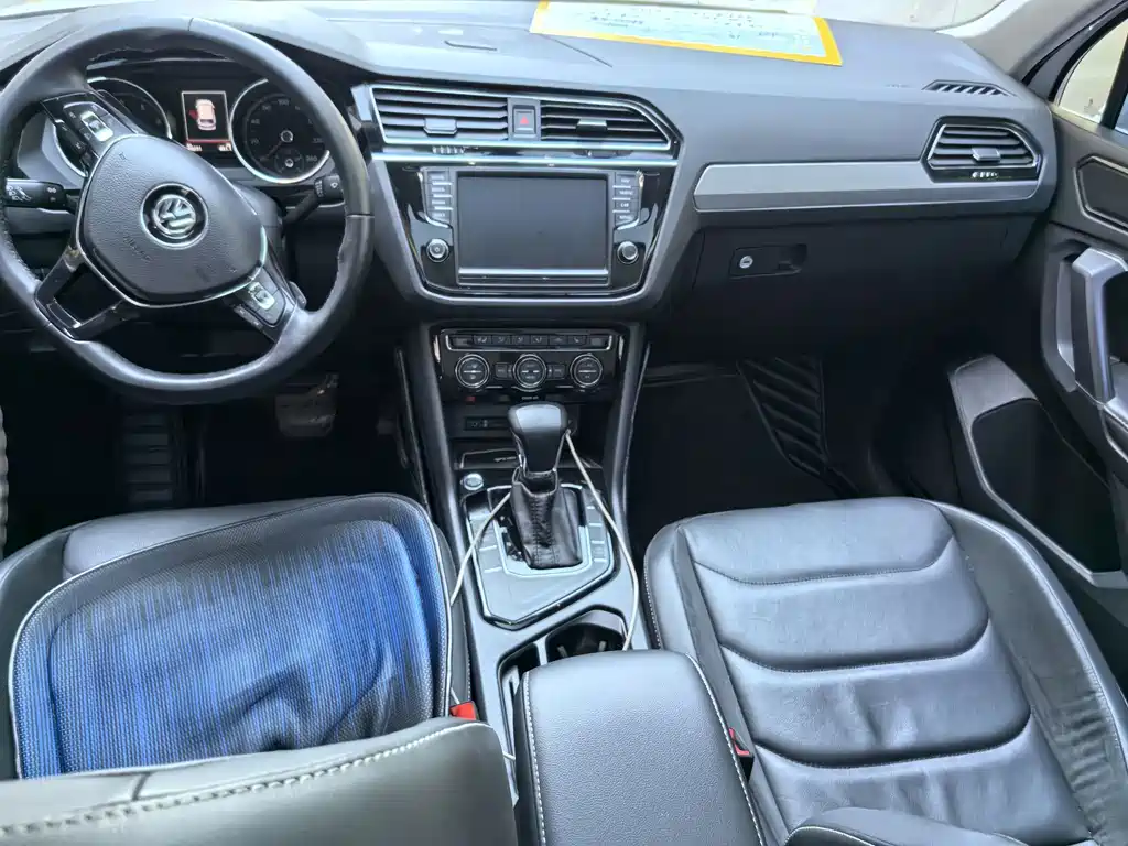 Volkswagen Tiguan L — миниатюра 8