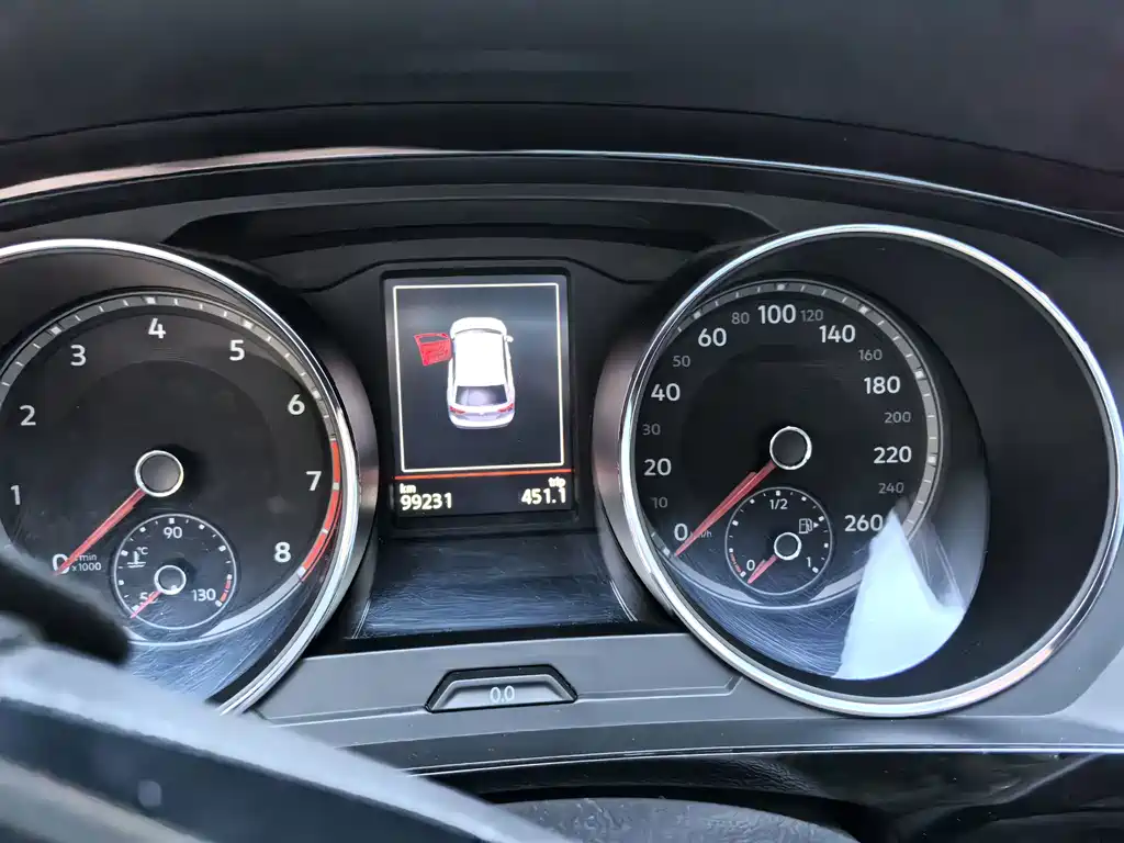Volkswagen Tiguan L — миниатюра 10