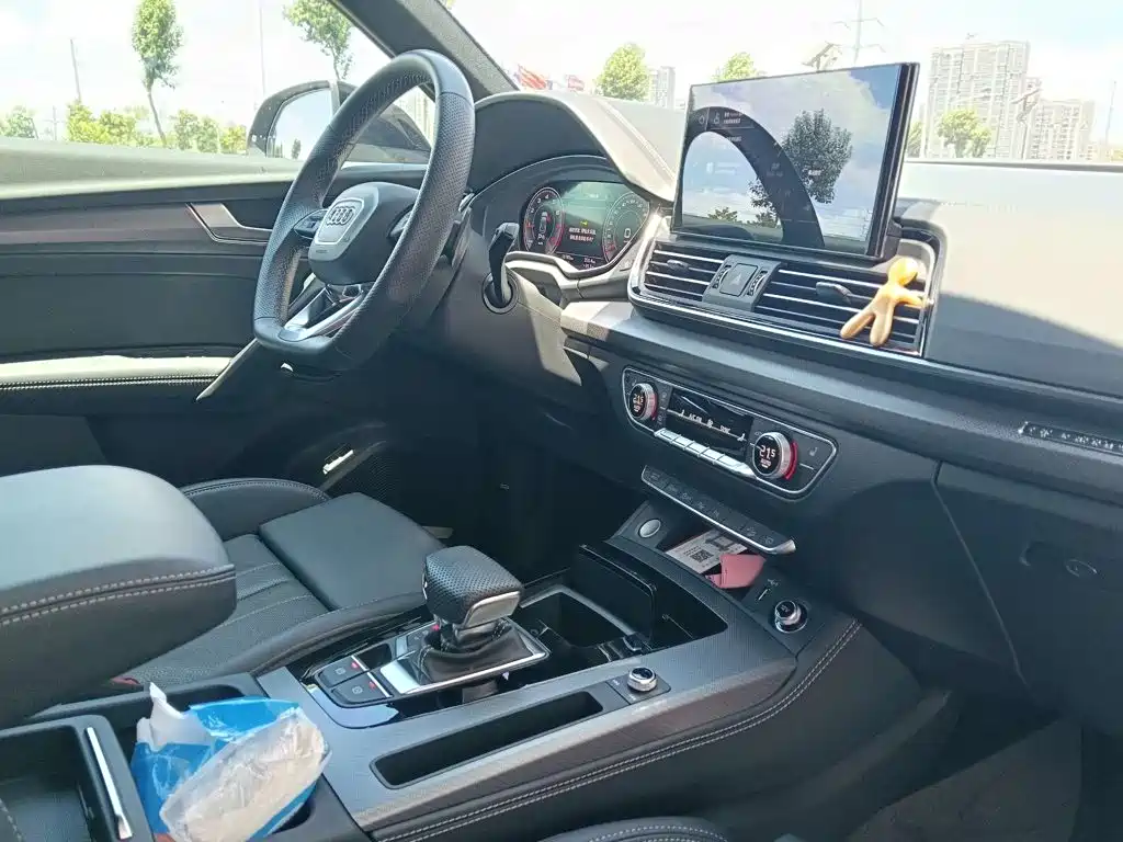 Audi Q5L — миниатюра 12