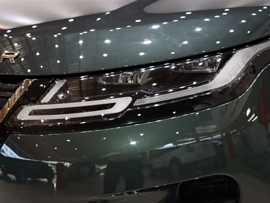 LAND ROVER RANGE ROVER AURORA