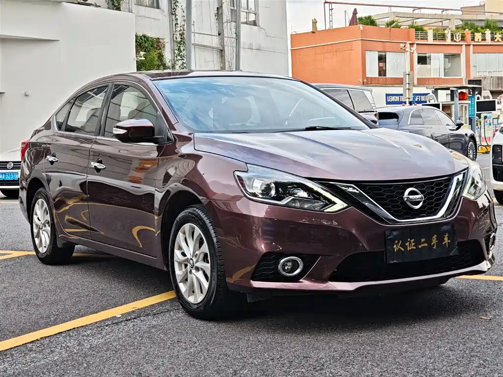 Nissan Sylphy 2018 1.6XV CVT Premium