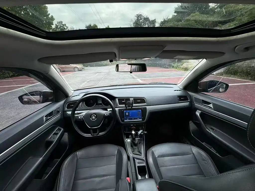 Volkswagen Gran Lavida — миниатюра 8