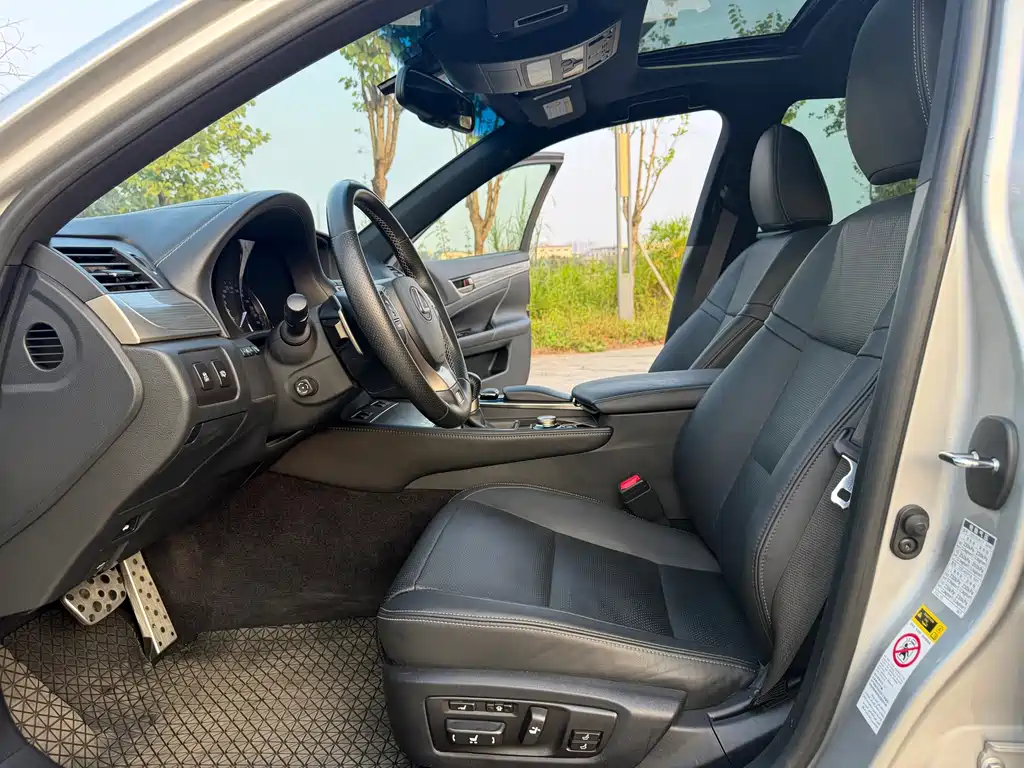 Lexus GS — миниатюра 5