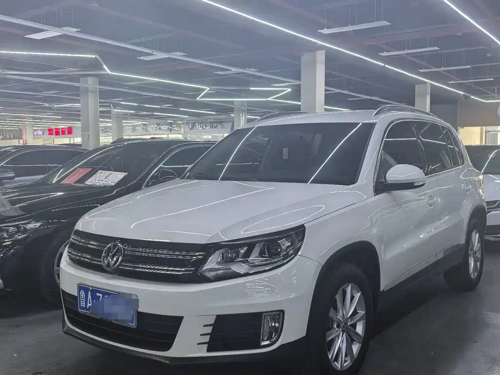 Volkswagen Tiguan — миниатюра 2