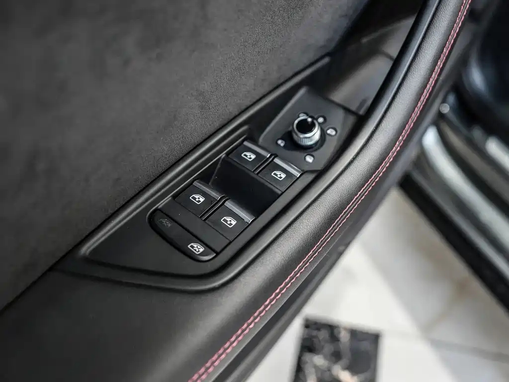 Audi S4 — миниатюра 16