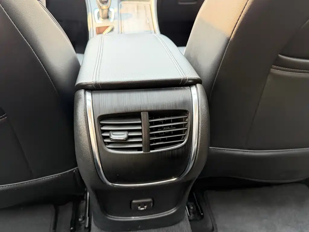 Buick LaCrosse — миниатюра 11