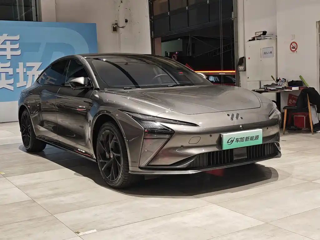 ZHIJI AUTOMOBILE ZHIJI L7