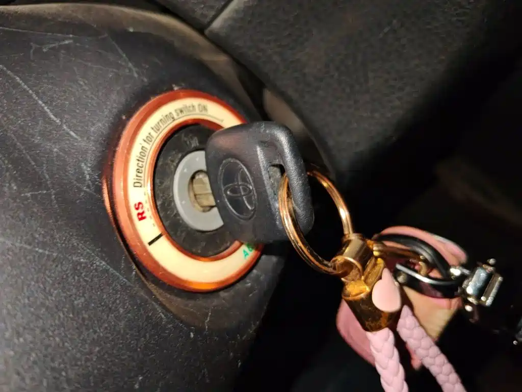 Toyota Yaris L — миниатюра 9