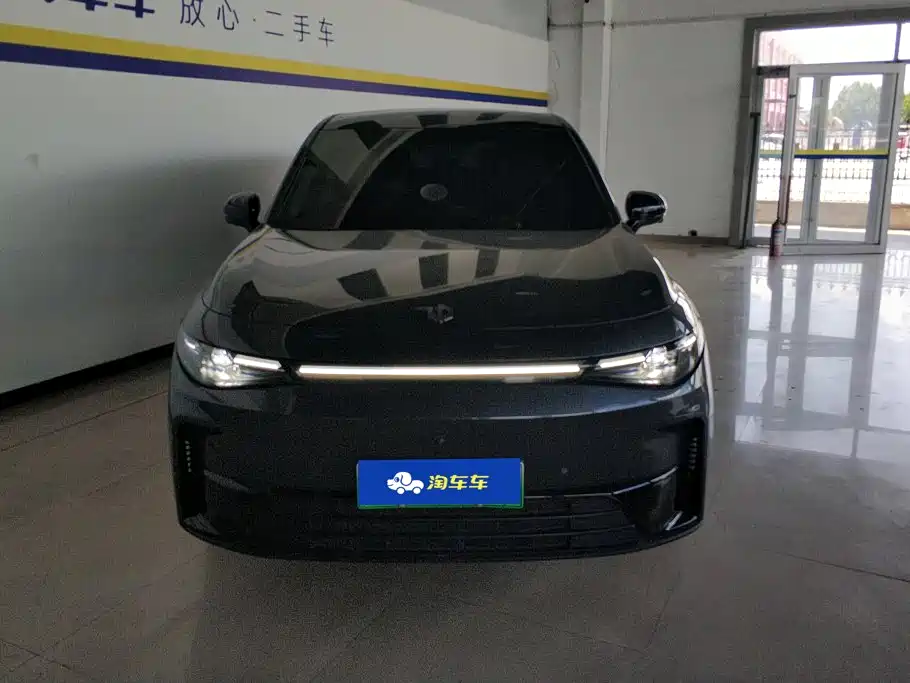 Leapmotor Leapmotor C10 — миниатюра 2